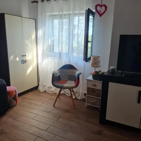 Sunshine Apartment