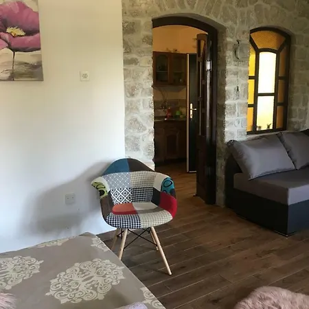 Sunshine Apartment
